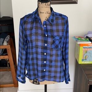 Vintage Havana Sheer  hi-low button back blouse